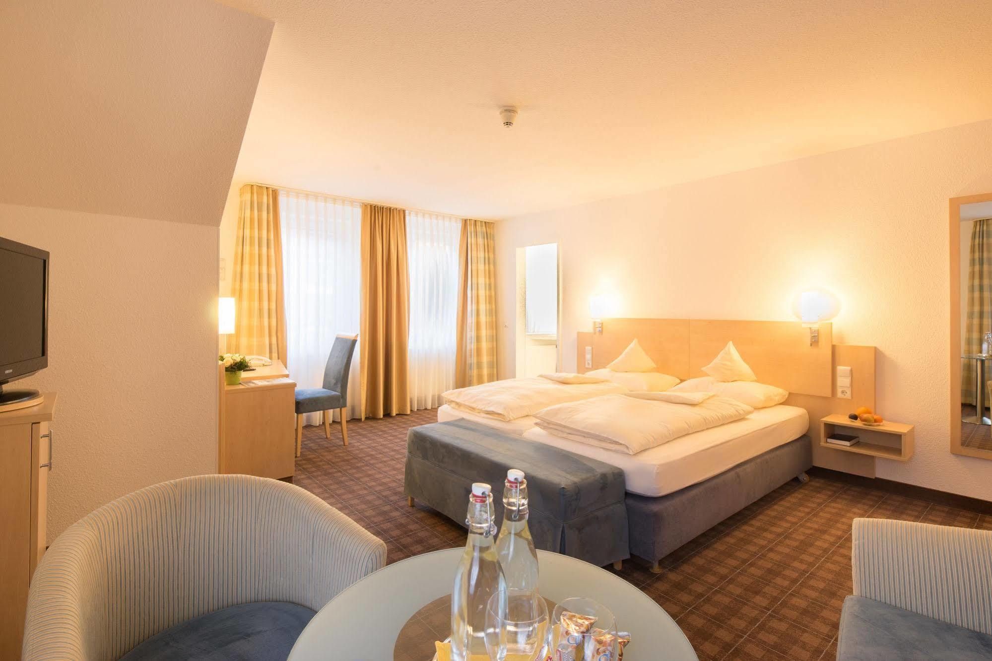 מונסטר Akzent Hotel Wersetuerm'Ken מראה חיצוני תמונה
